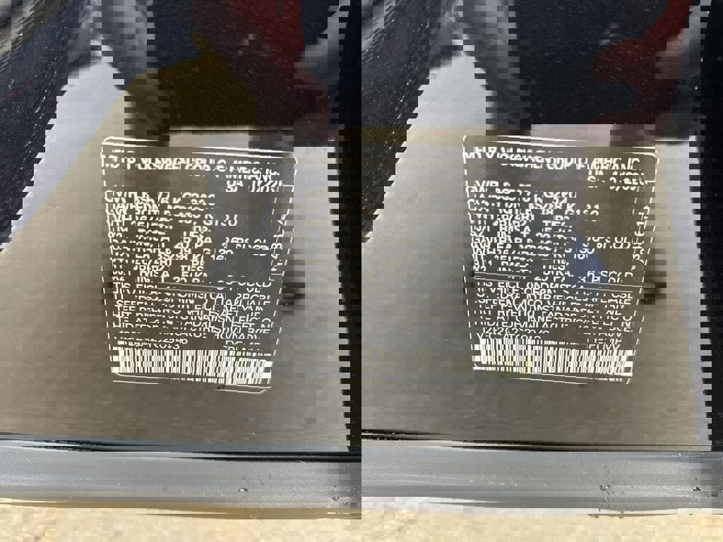 New 2026 Volkswagen Atlas Cross Sport SEL Premium R-Line image 31