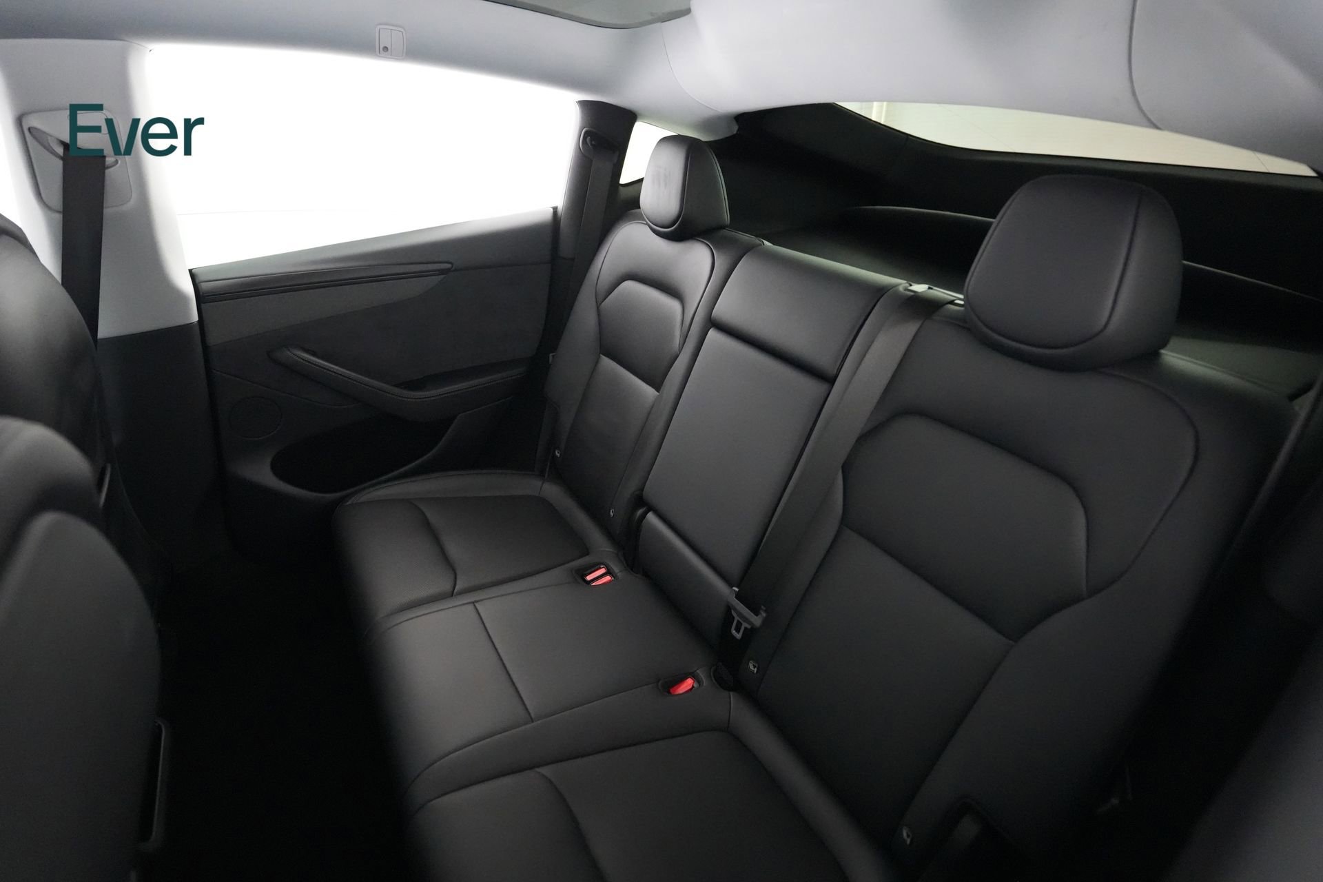 Used 2026 Tesla Model Y Long Range image 24