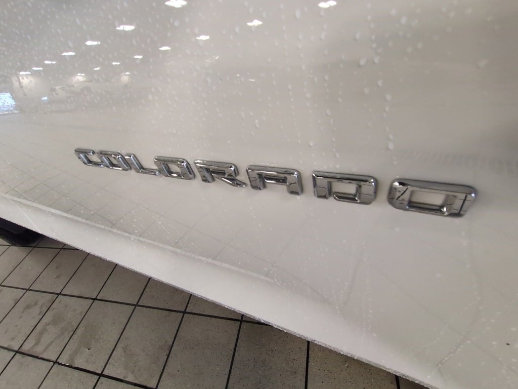 Used 2024 Chevrolet Colorado LT w/ LT Convenience Package image 26