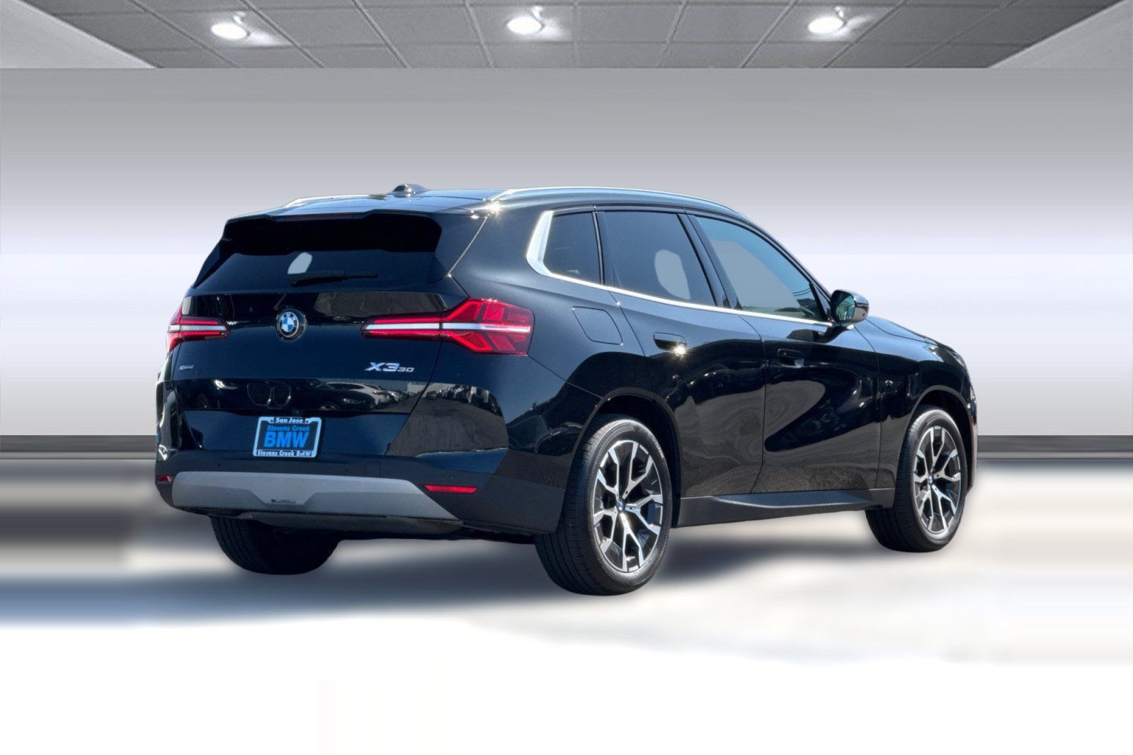 Used 2026 BMW X3 xDrive30i w/ Premium Package AWD/4WD image 9
