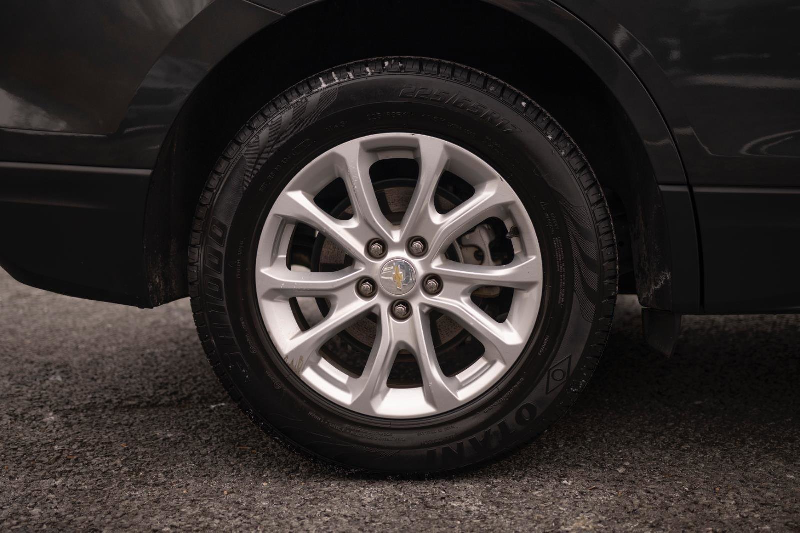 Used 2021 Chevrolet Equinox LT image 23