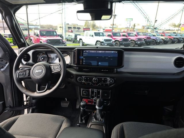 Used 2024 Jeep Gladiator Sport AWD/4WD image 53