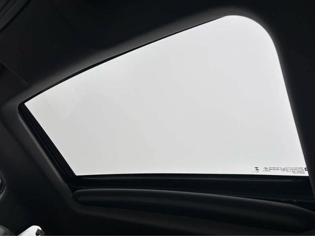 Used 2024 GMC Sierra 2500 SLT w/ SLT Premium Package image 23