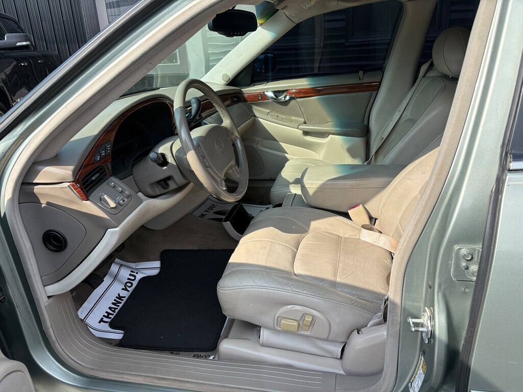 Used 2005 Cadillac De Ville w/ Trunk Convenience Package FWD image 7