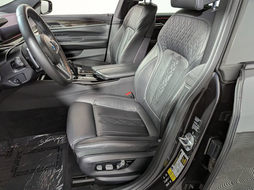 Used 2019 BMW 640i Gran Turismo xDrive w/ Premium Package AWD/4WD image 19