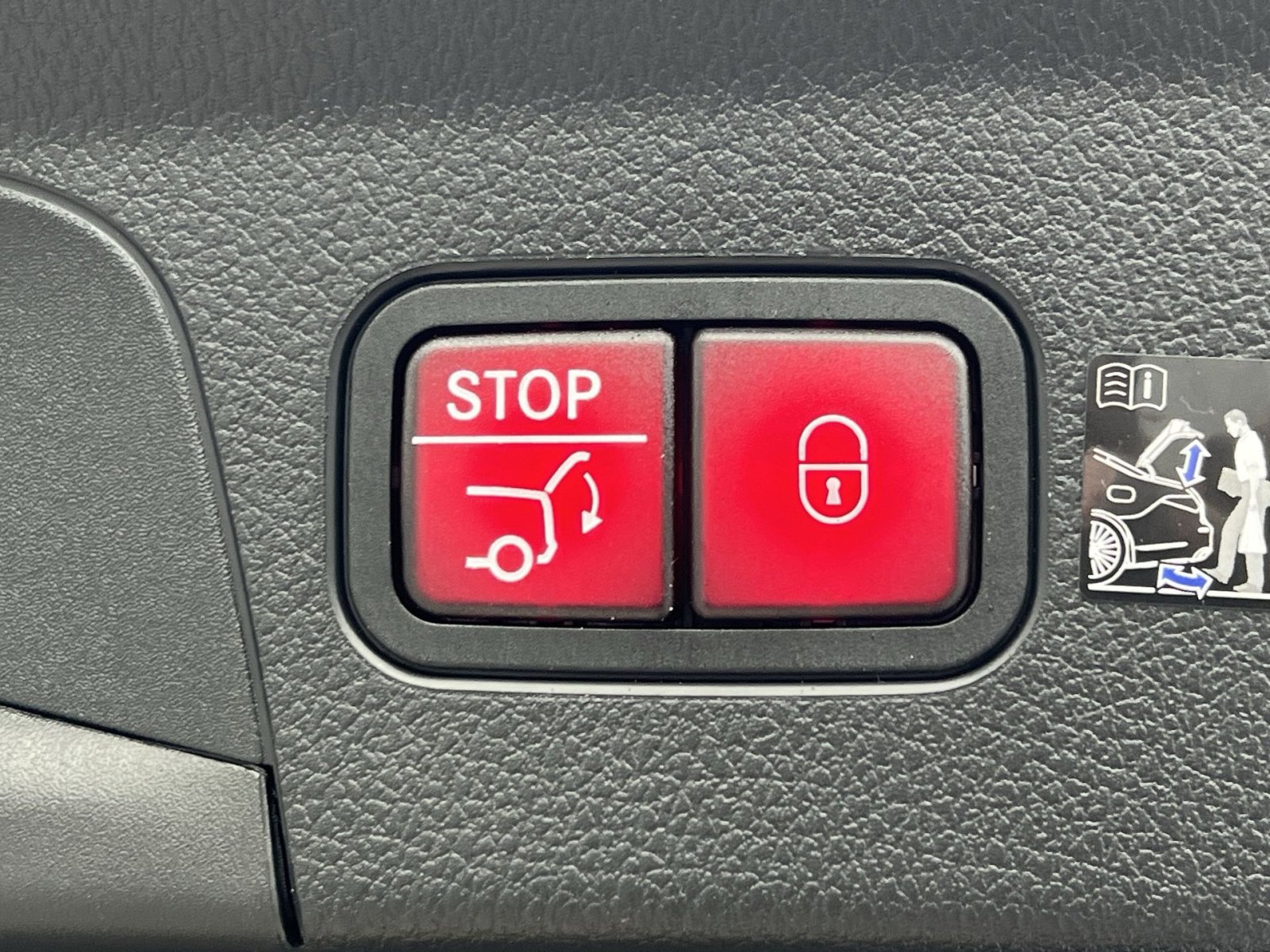 New 2026 Mercedes-Benz GLE 53 AMG 4MATIC Coupe image 25