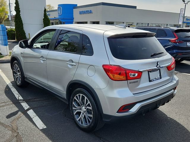 Used 2018 Mitsubishi Outlander Sport SE AWD/4WD image 4