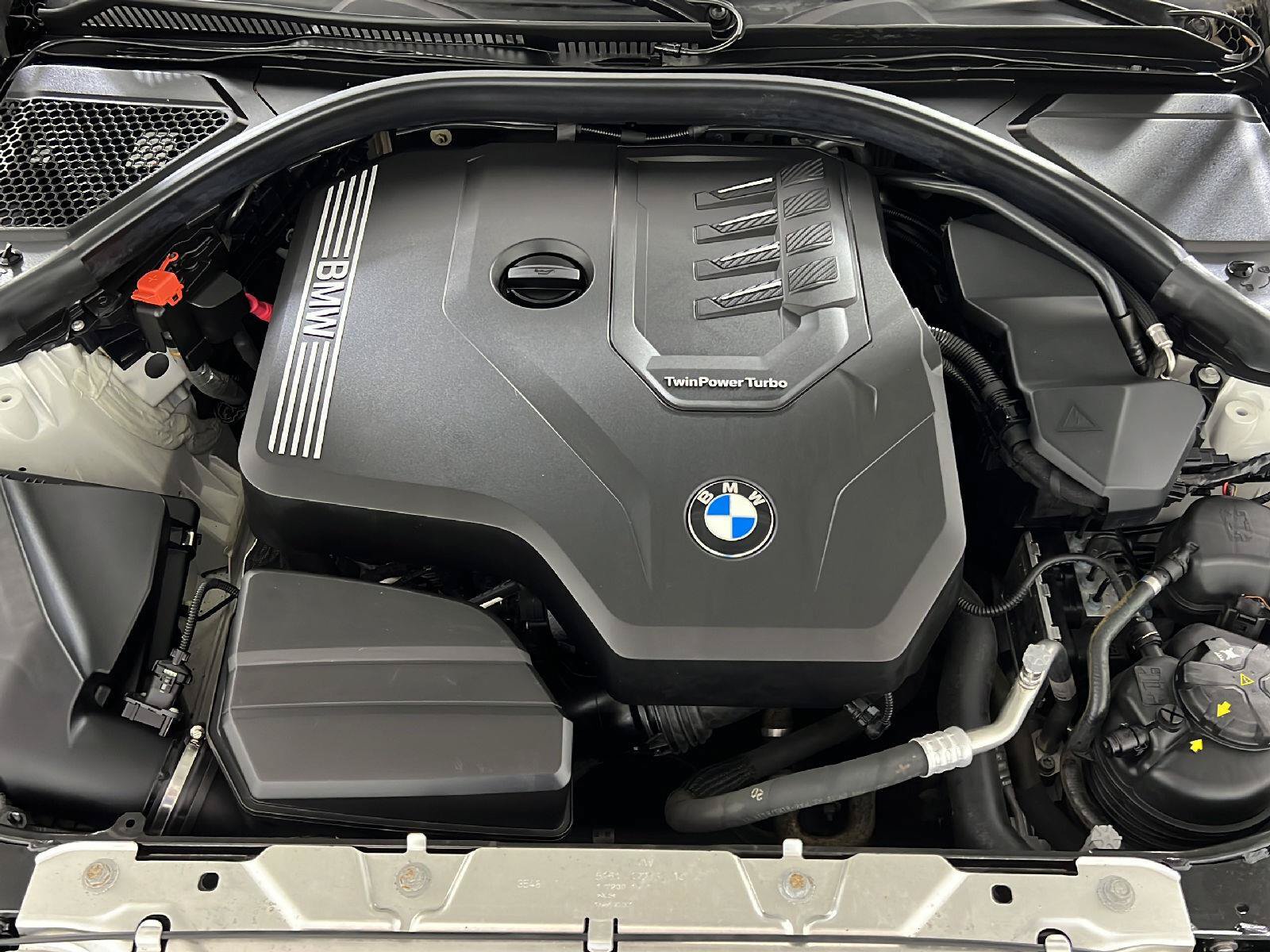 Used 2019 BMW 330i xDrive Sedan w/ Convenience Package AWD/4WD image 25