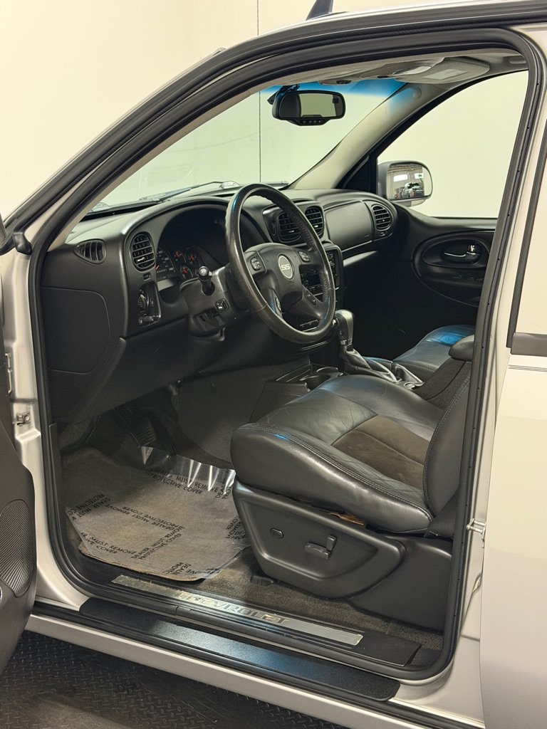 Used 2006 Chevrolet TrailBlazer LT w/ SS Package AWD/4WD image 8