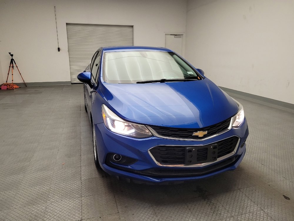 Used 2017 Chevrolet Cruze LT w/ Convenience Package image 14