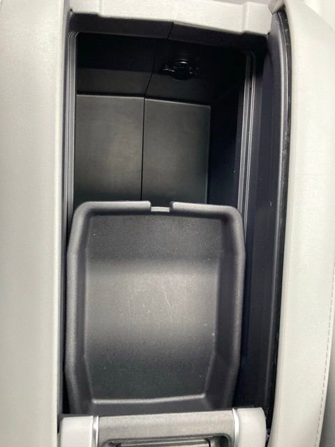 Certified 2023 Toyota Highlander XLE image 40