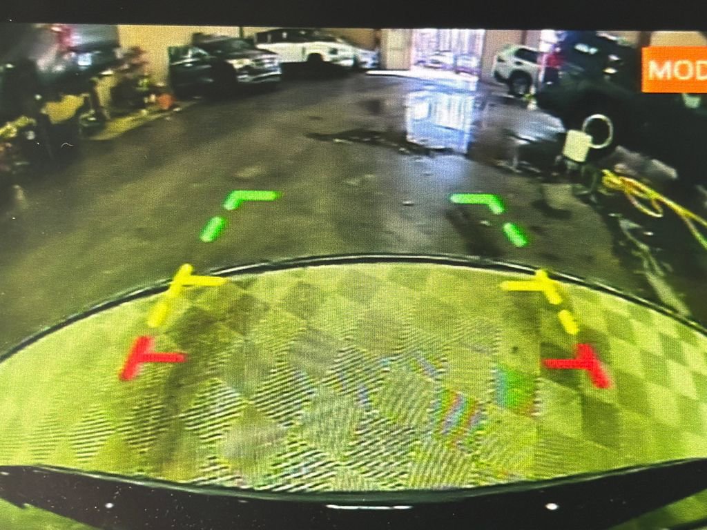 Used 2021 INFINITI QX50 Essential image 31