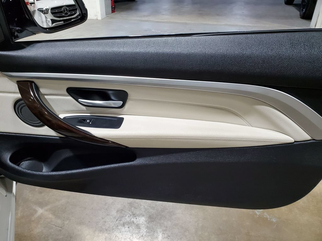 Used 2019 BMW 440i Convertible RWD image 15