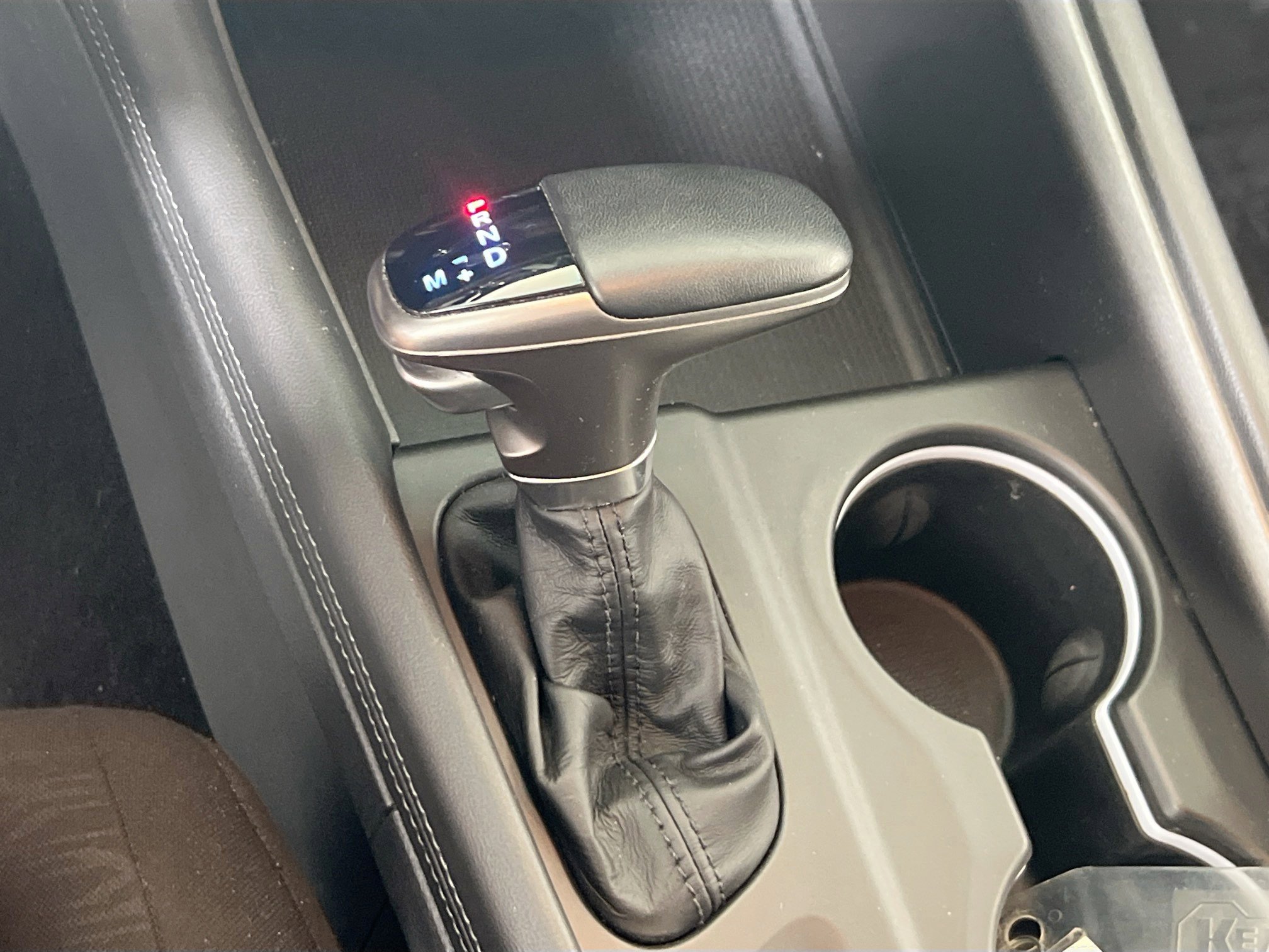 Used 2022 Dodge Durango SXT w/ Anodized Platinum Package image 16