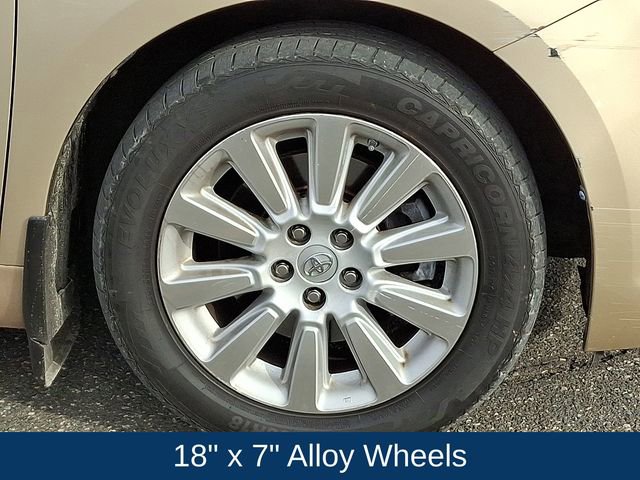 Used 2014 Toyota Sienna XLE image 10