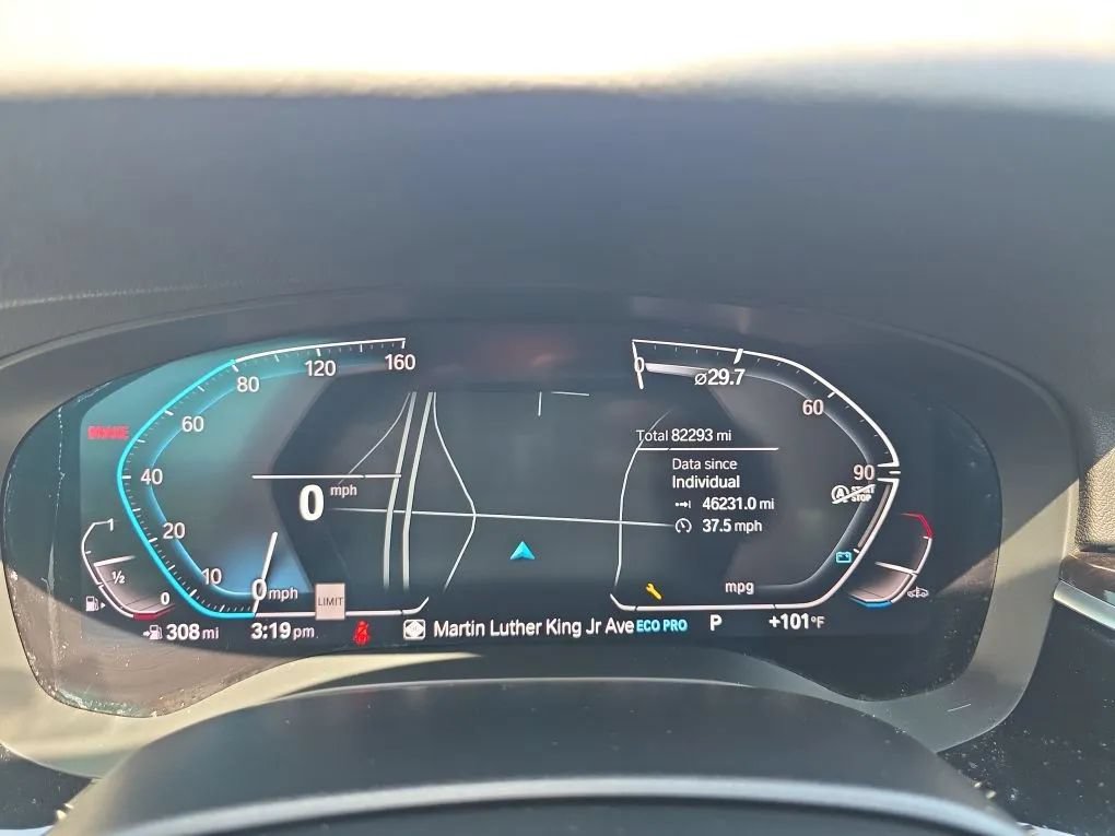 Used 2021 BMW 530i w/ Premium Package RWD image 18