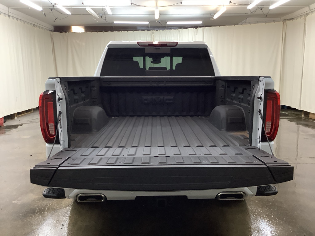 New 2026 GMC Sierra 1500 Denali w/ Technology Package AWD/4WD image 7