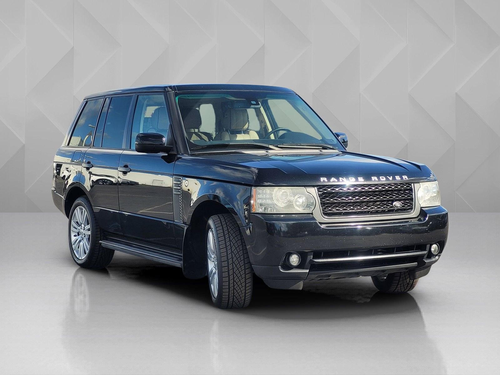 Used 2011 Land Rover Range Rover HSE LUX image 8