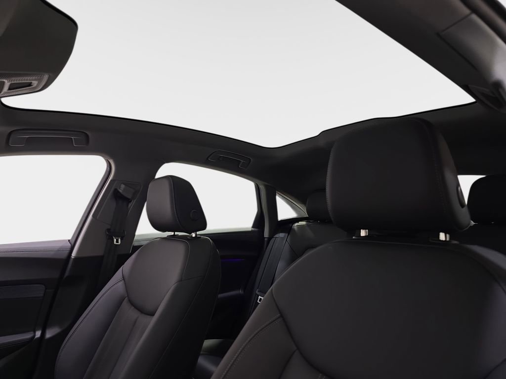 Used 2025 Audi A5 2.0T Premium w/ Convenience Package image 32