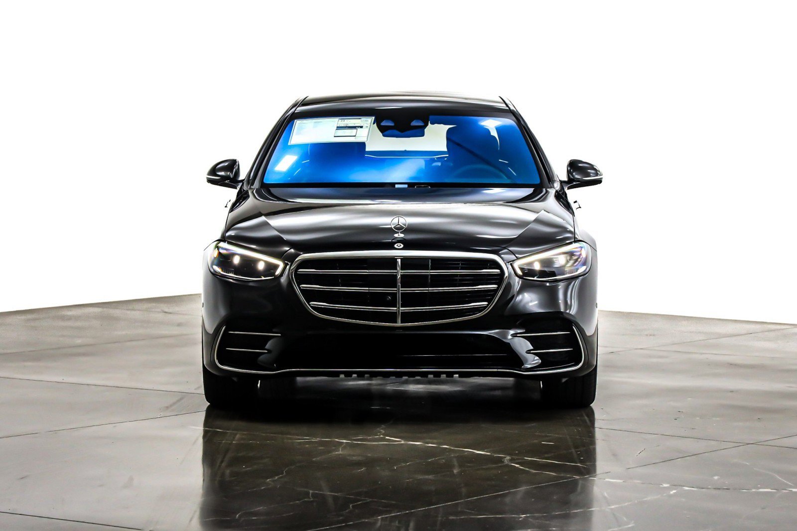 New 2026 Mercedes-Benz S 500 4MATIC image 2