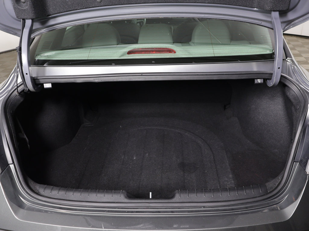 Used 2024 Hyundai Elantra SE FWD image 15