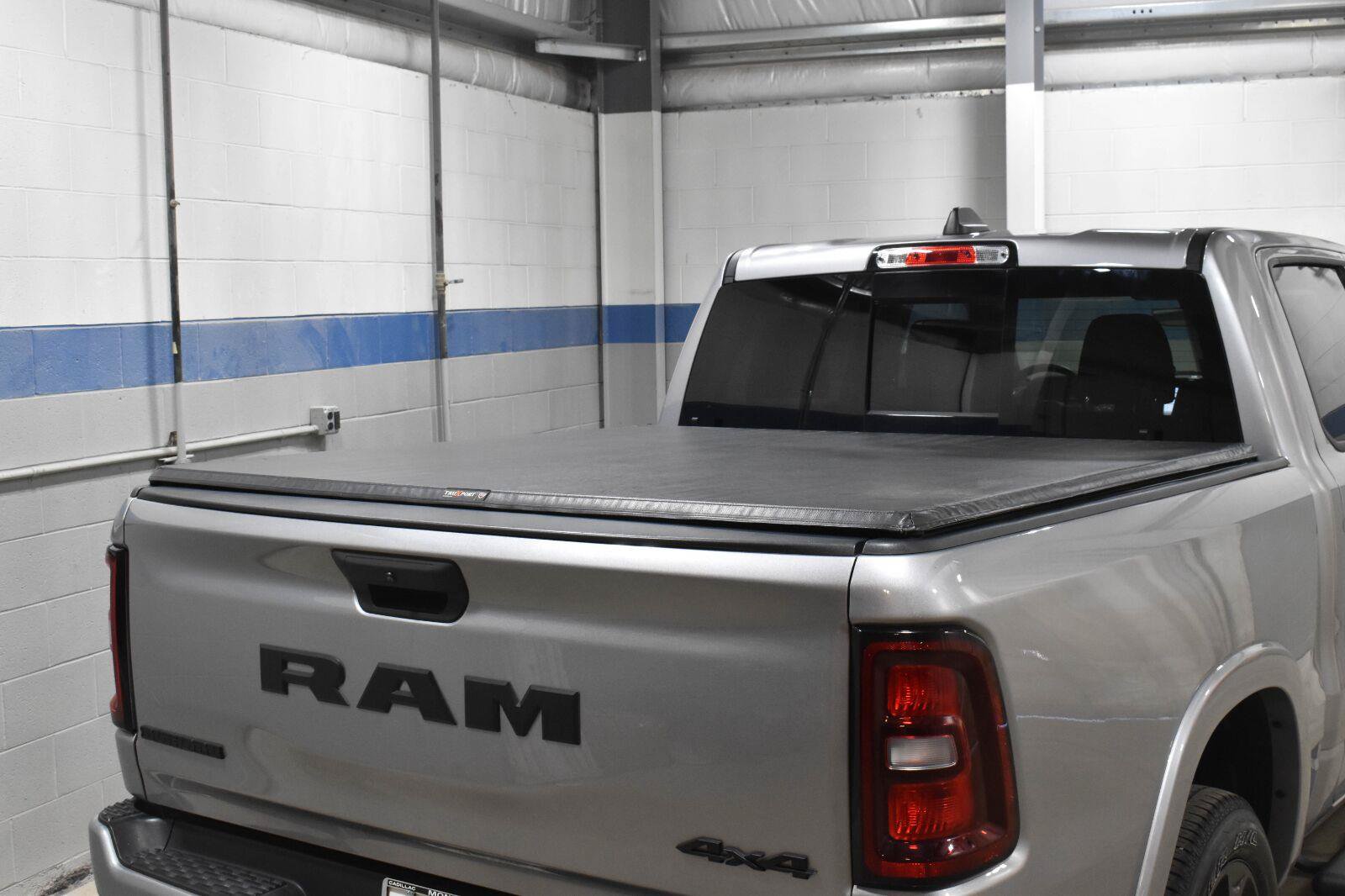 Used 2025 RAM 1500 Big Horn AWD/4WD image 23