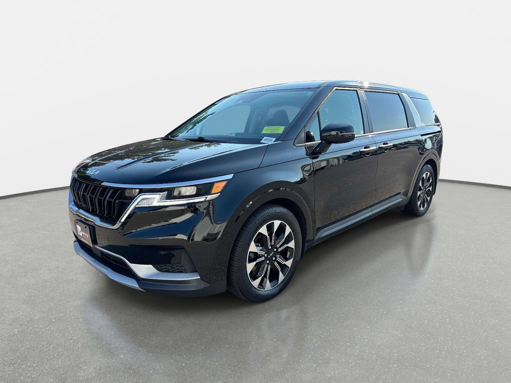 Used 2024 Kia Carnival EX FWD image 8