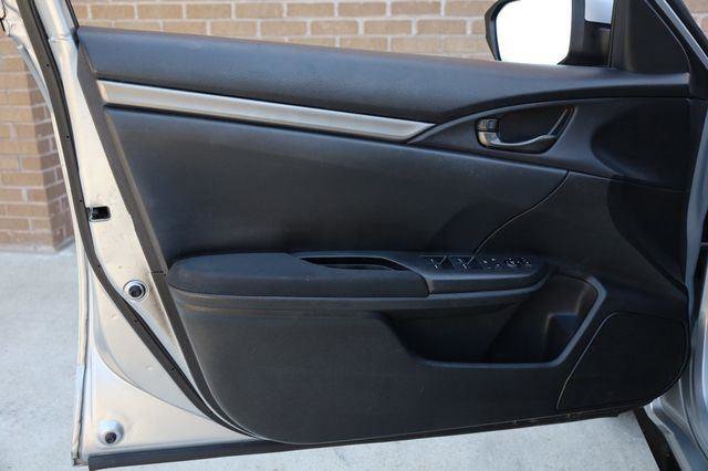 Used 2017 Honda Civic Sport image 18