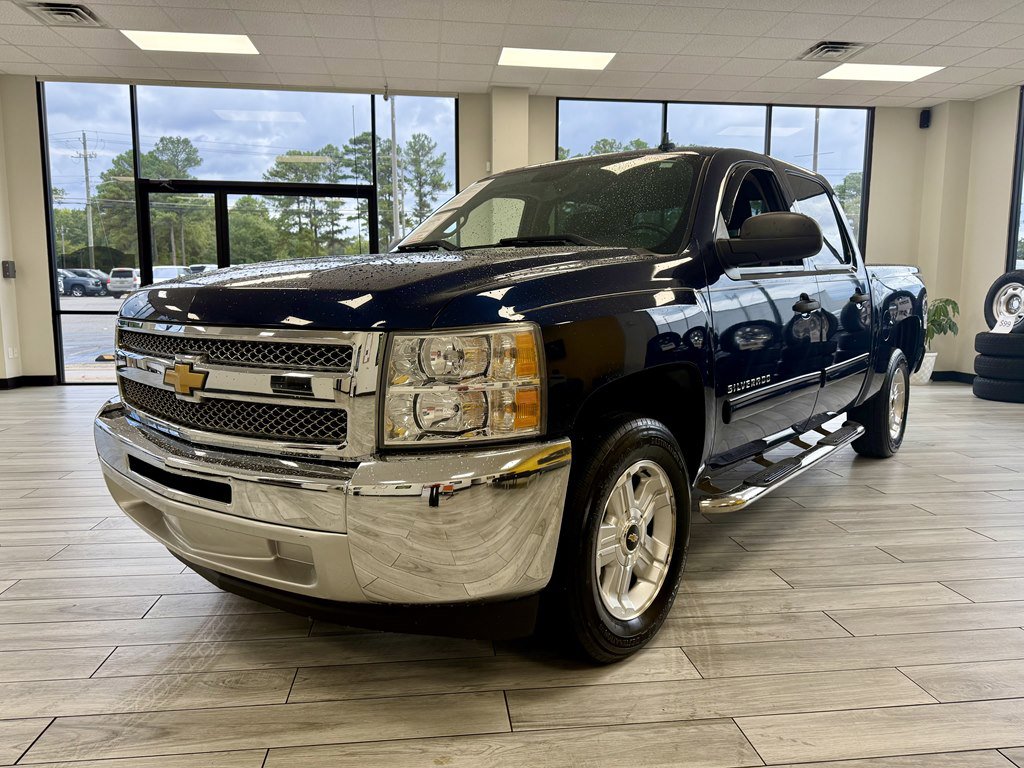 Used 2012 Chevrolet Silverado 1500 LT w/ Convenience Package image 3