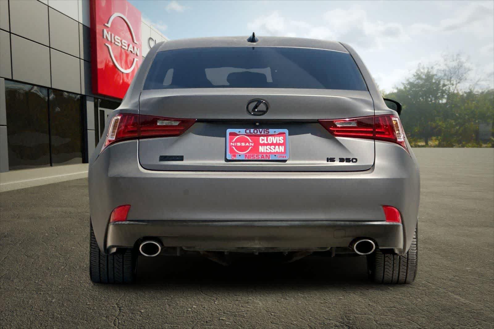 Used 2015 Lexus IS 350 w/ F-Sport Package RWD image 8