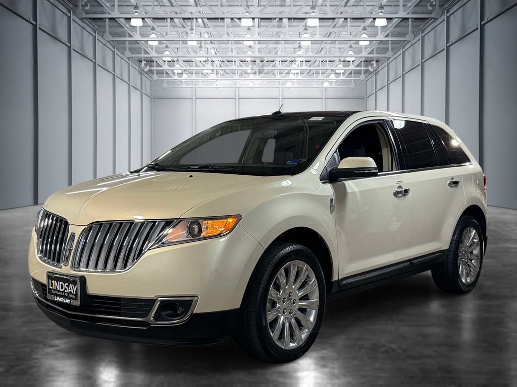 Used 2014 Lincoln MKX AWD w/ Equipment Group 102A