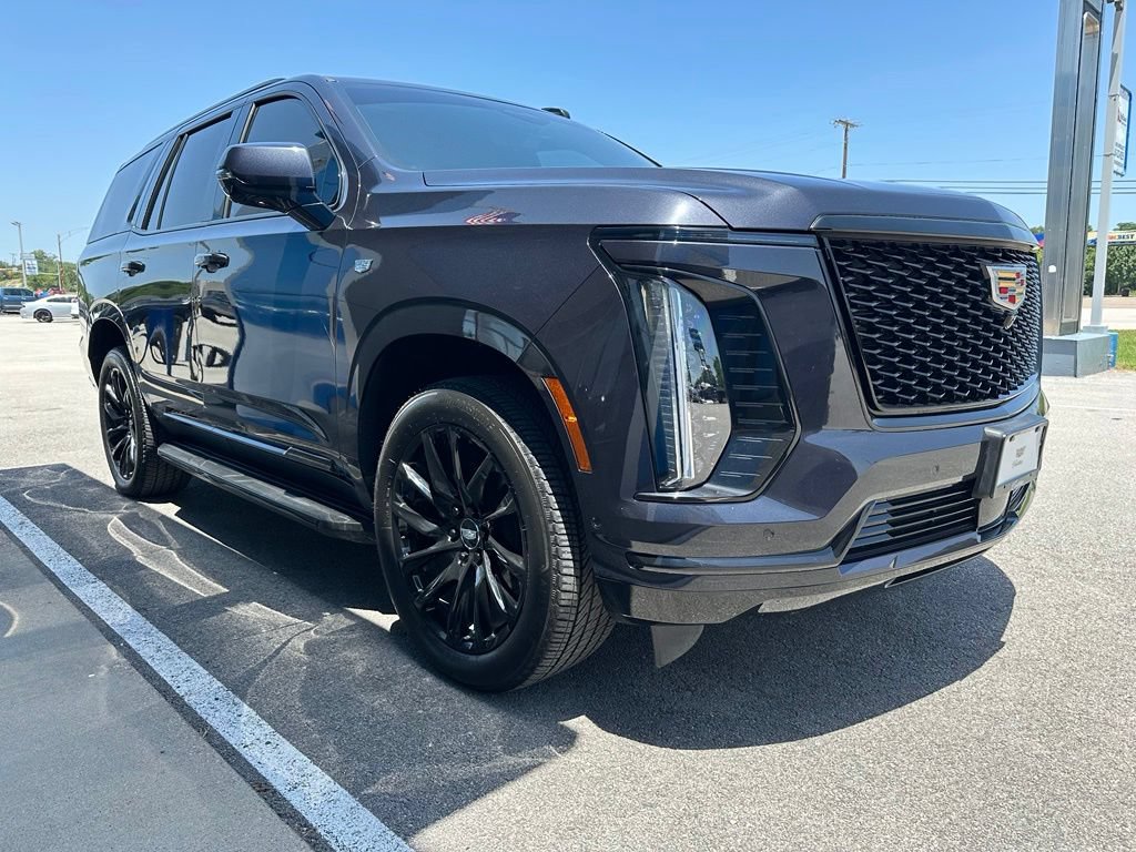 Used 2025 Cadillac Escalade Sport RWD image 2