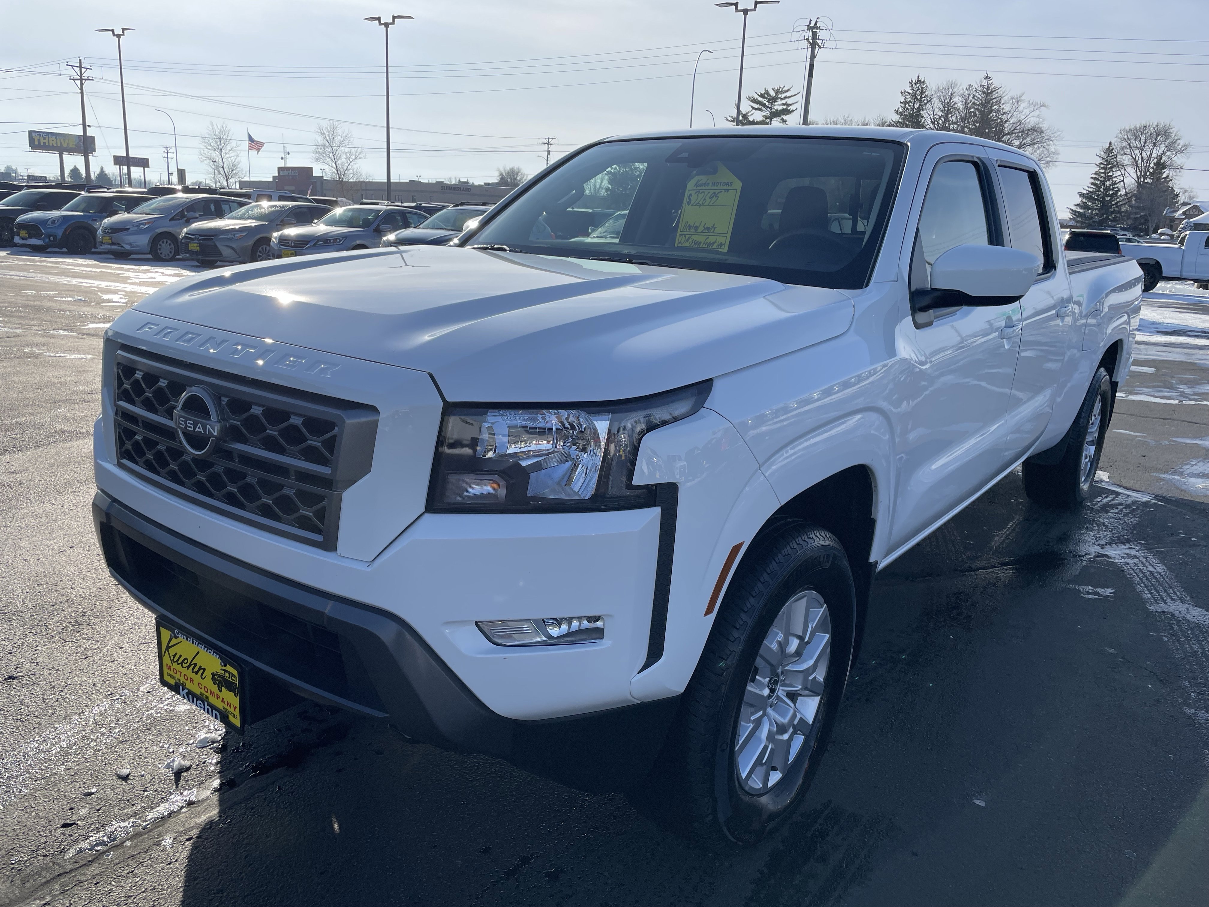 Used 2023 Nissan Frontier SV w/ Technology Package image 4