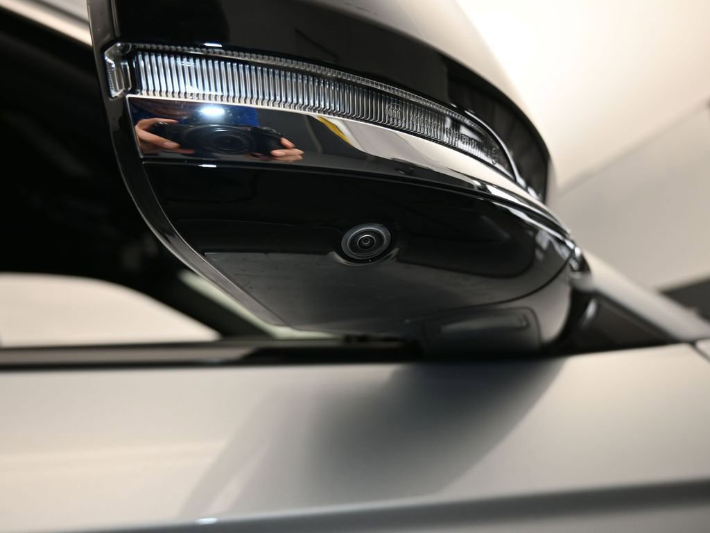 Used 2024 Jeep Grand Cherokee L Overland w/ Advanced Protech Group III image 56