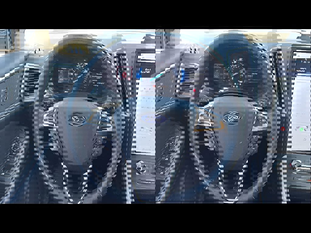 Used 2023 Ford Edge SEL w/ Convenience Package image 17