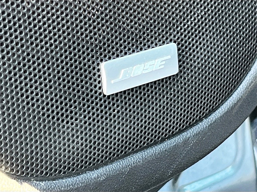 Used 2022 GMC Acadia AT4 w/ Technology Package image 19