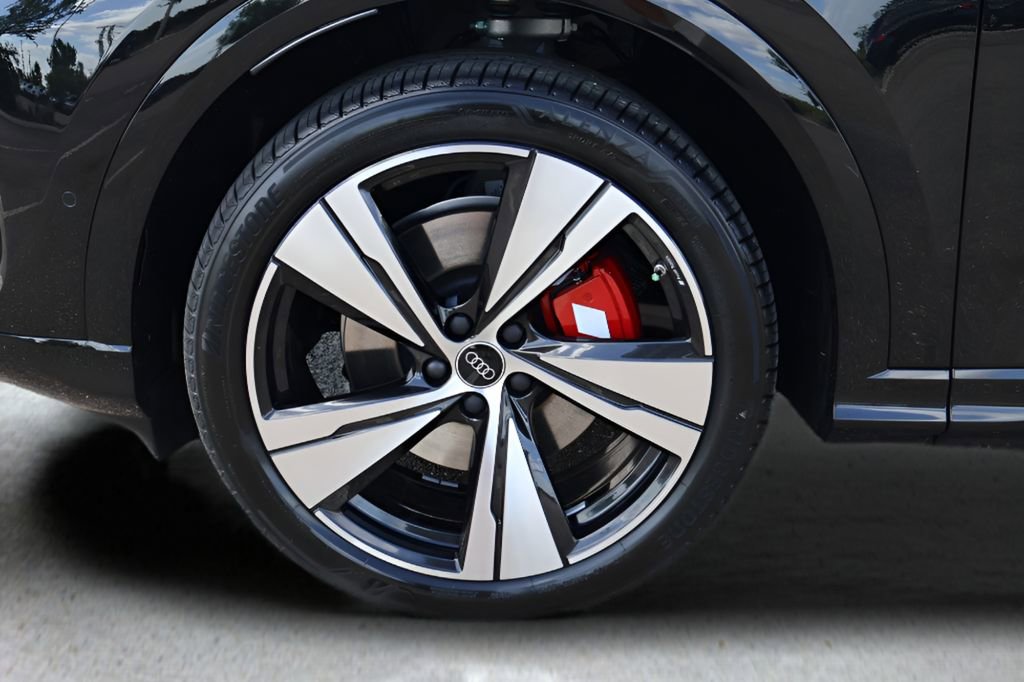 New 2026 Audi SQ5 Premium Plus AWD/4WD image 28