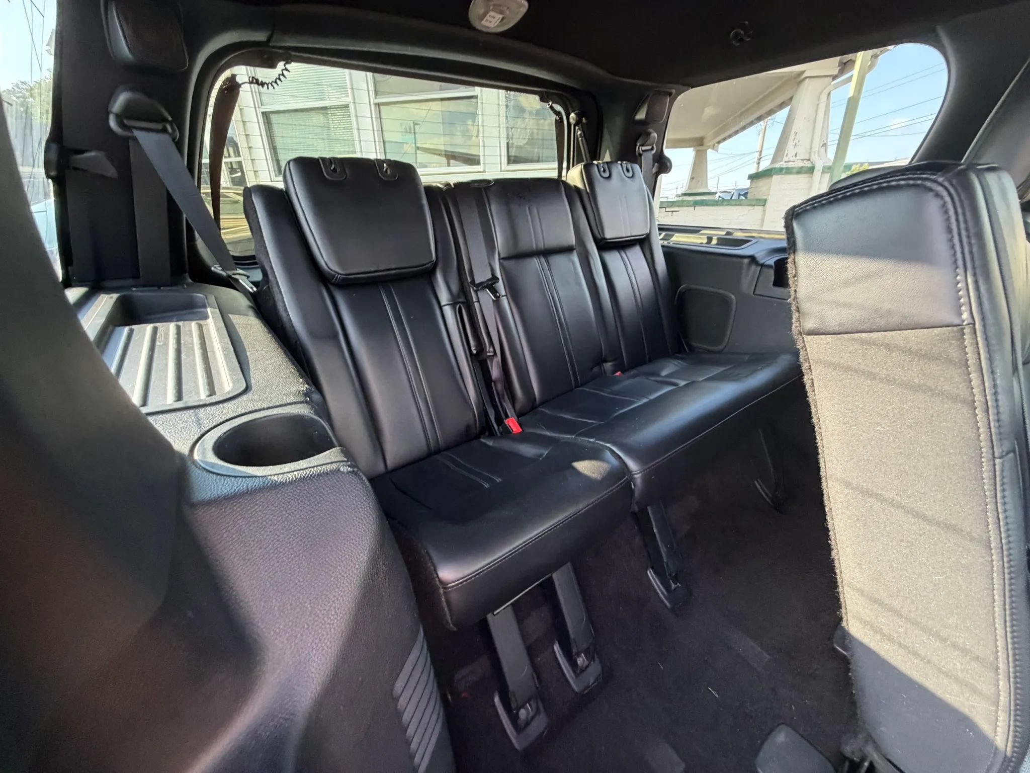 Used 2015 Lincoln Navigator 4WD image 32