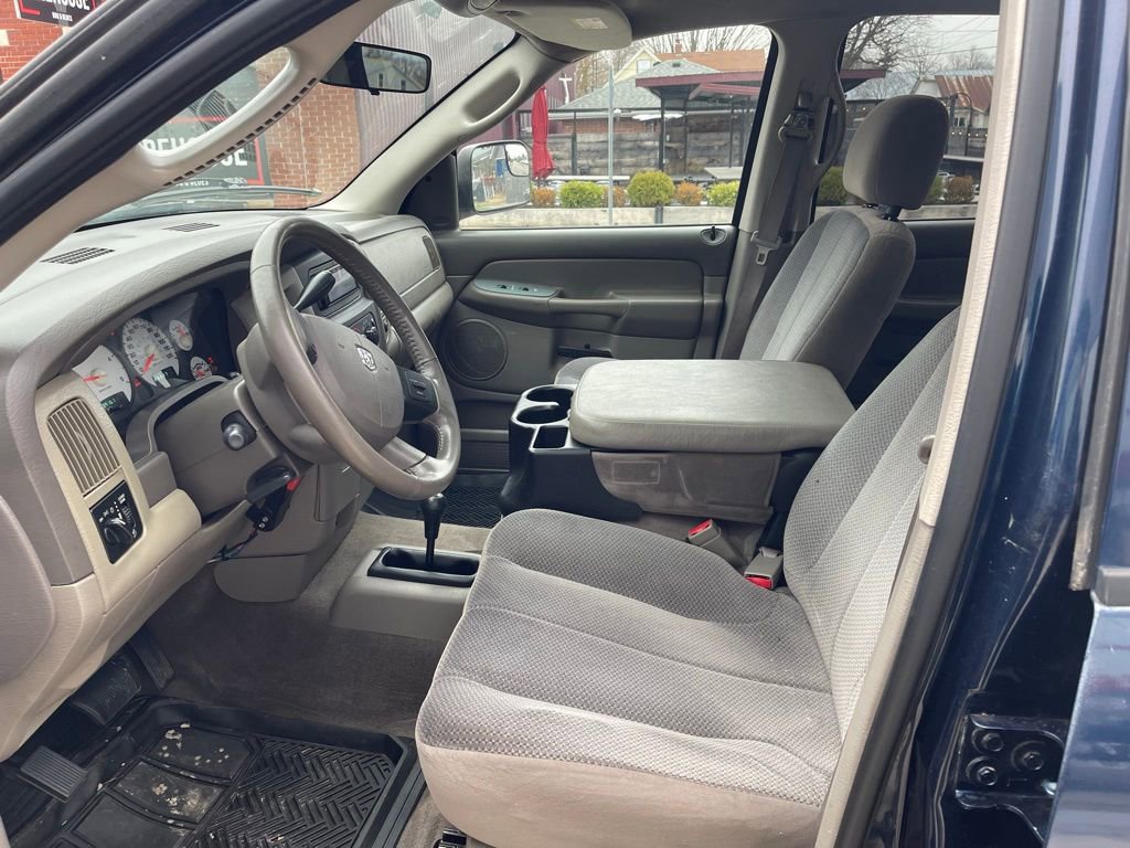 Used 2005 Dodge Ram 3500 Truck SLT w/ Quad Cab Big Horn Value Group image 9