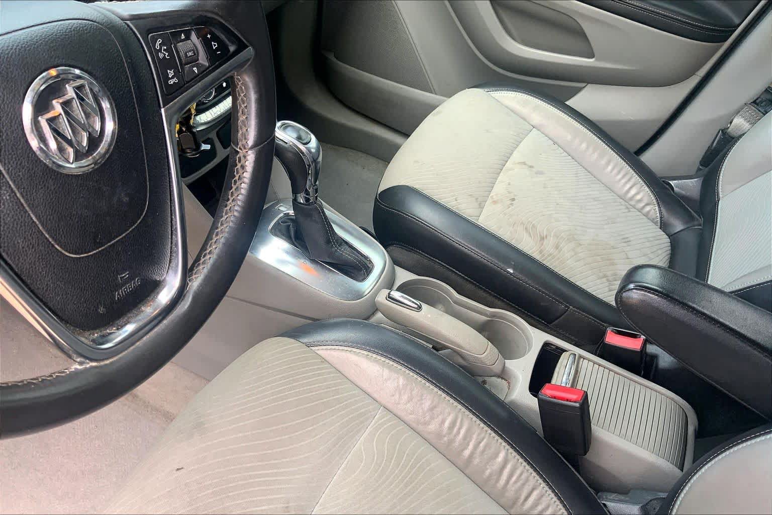 Used 2014 Buick Encore Convenience FWD image 16