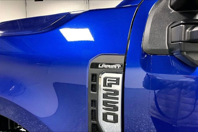 New 2026 Ford F250 Lariat w/ FX4 Off-Road Package image 9