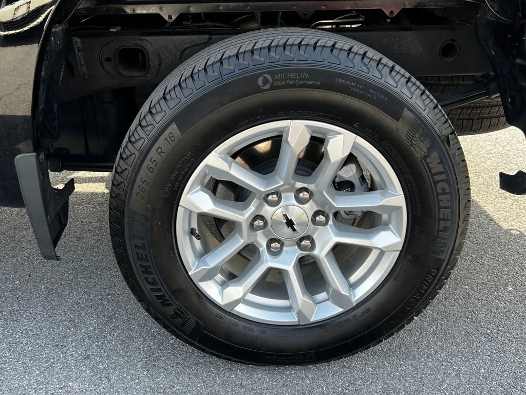 Used 2026 Chevrolet Silverado 1500 RST AWD/4WD image 14