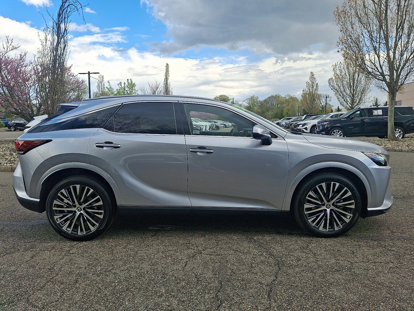 Certified 2023 Lexus RX 350 Premium Plus w/ Cold Area Package AWD/4WD image 8