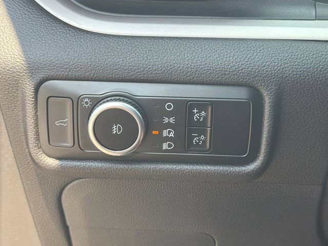 Certified 2024 Ford Explorer XLT AWD/4WD image 35