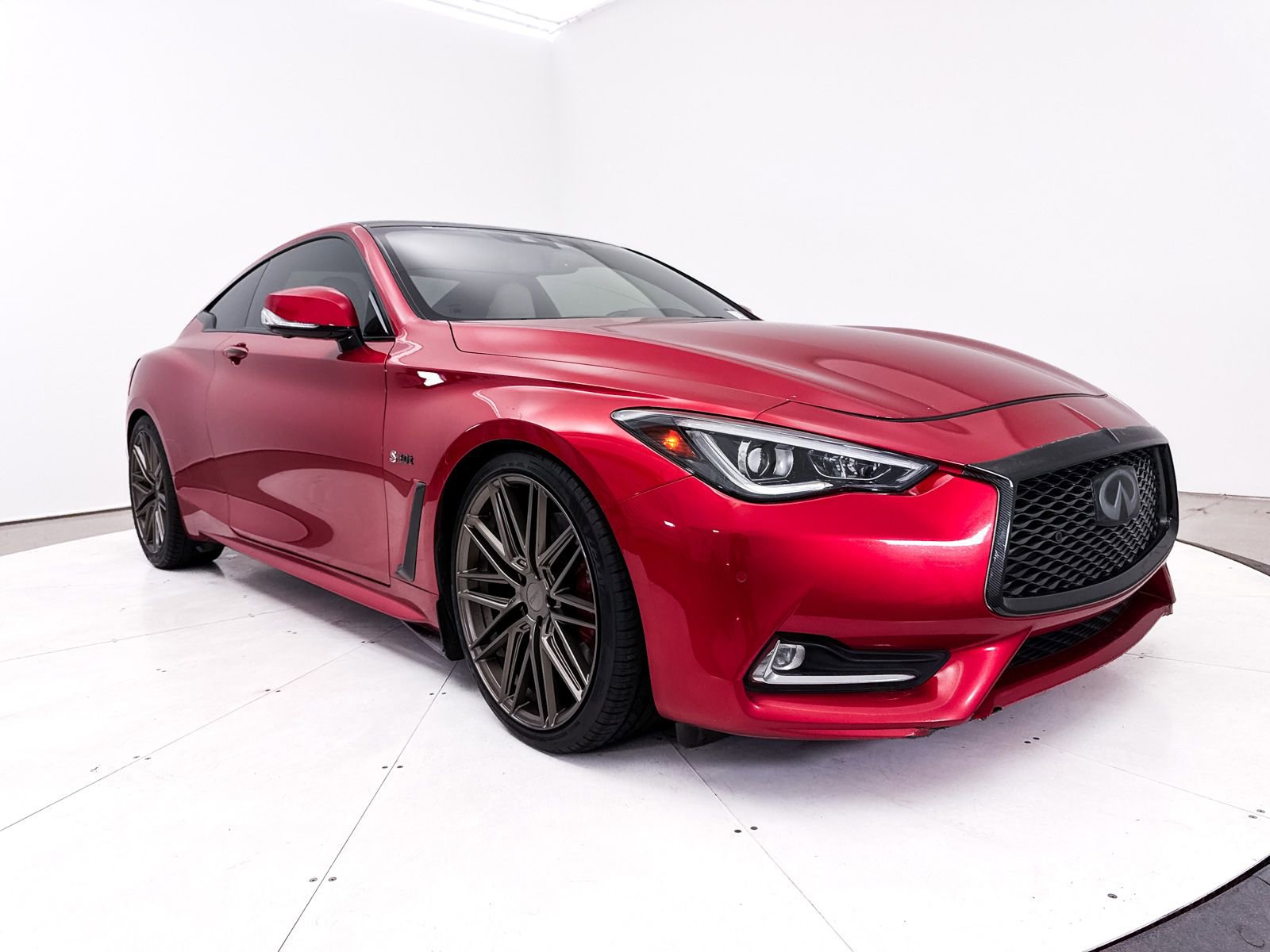 Used 2017 INFINITI Q60 Red Sport 400 RWD image 14