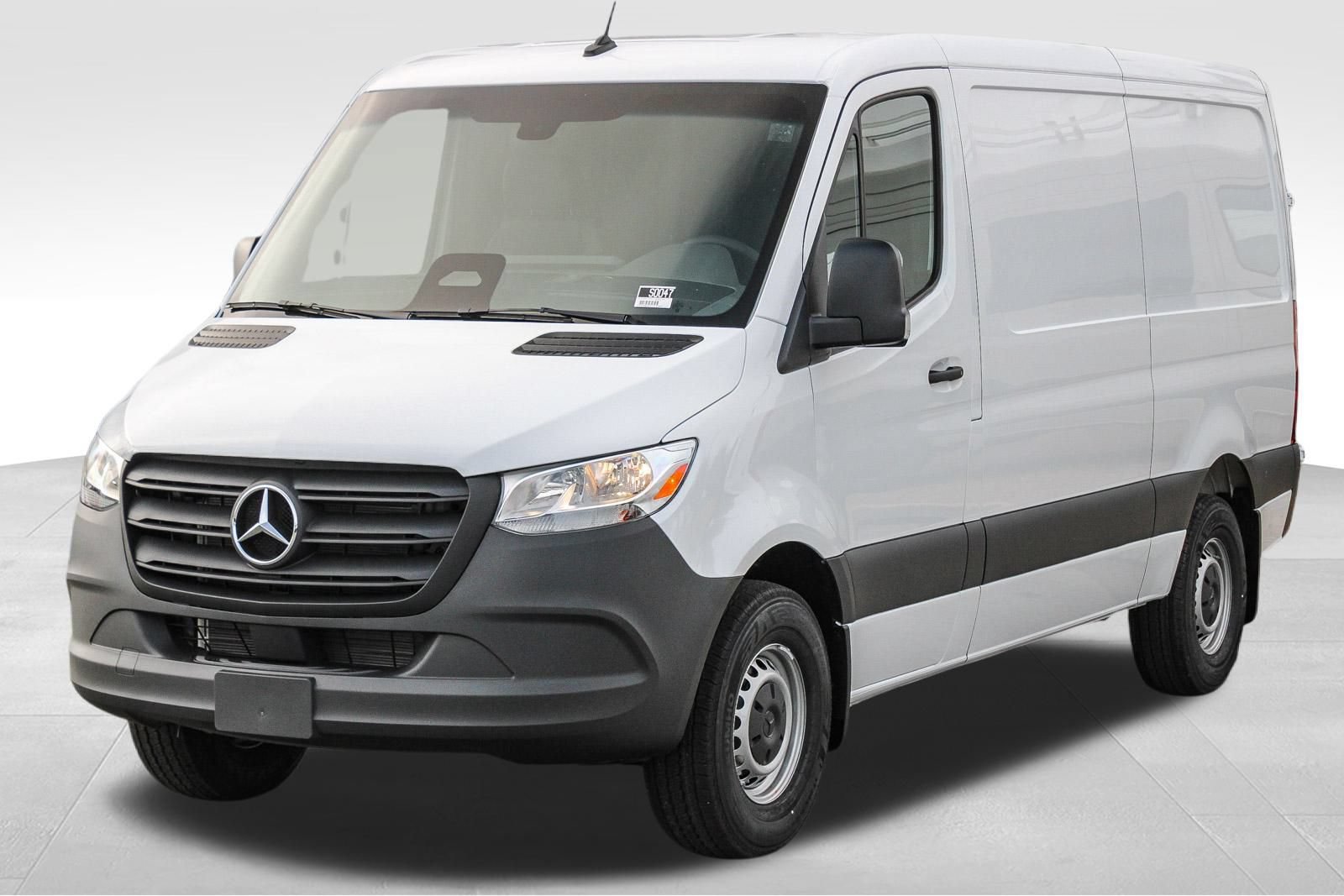 New 2026 Mercedes-Benz Sprinter 2500 image 3