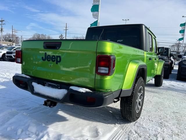 New 2025 Jeep Gladiator Sport AWD/4WD image 3