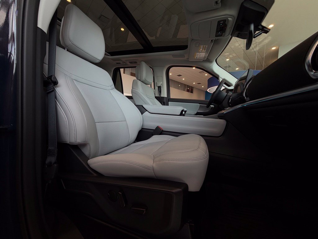 New 2027 Ford Expedition Max Platinum AWD/4WD image 27