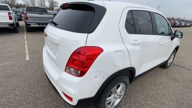 Used 2021 Chevrolet Trax LS w/ Tint and Cruise Package FWD image 2