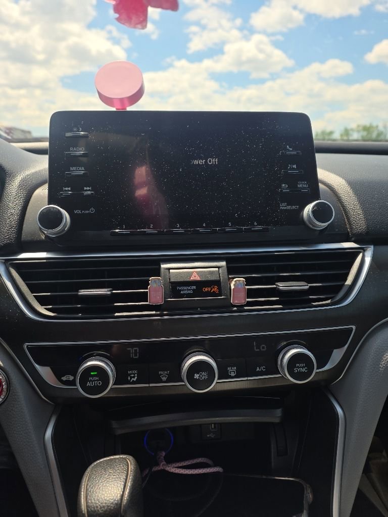 Used 2018 Honda Accord LX image 13